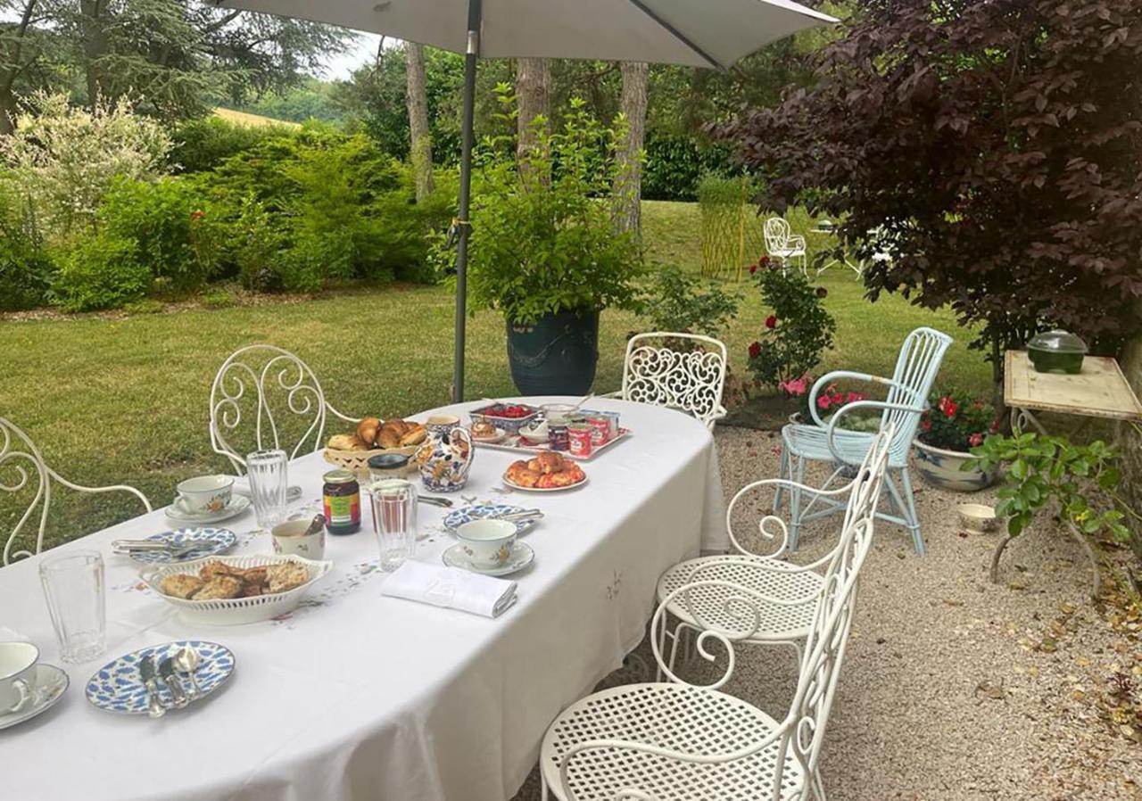 La Rocheliere Bed & Breakfast Bresse-sur-Grosne Dış mekan fotoğraf